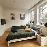 Appartement Direkt Am Fluss Naehe Zentrum Cobourg
