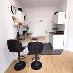 Direkt Am Fluss Naehe Zentrum Appartement Cobourg