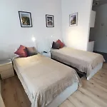Appartement Direkt Am Fluss Naehe Zentrum Cobourg