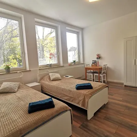 Direkt Am Fluss Naehe Zentrum *