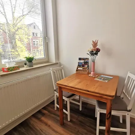 Direkt Am Fluss Naehe Zentrum Apartman