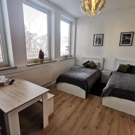 Direkt Am Fluss Naehe Zentrum Apartman