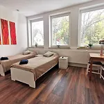 Direkt Am Fluss Naehe Zentrum Appartement